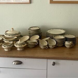 Classic Cream and Gold Dinnerware Set